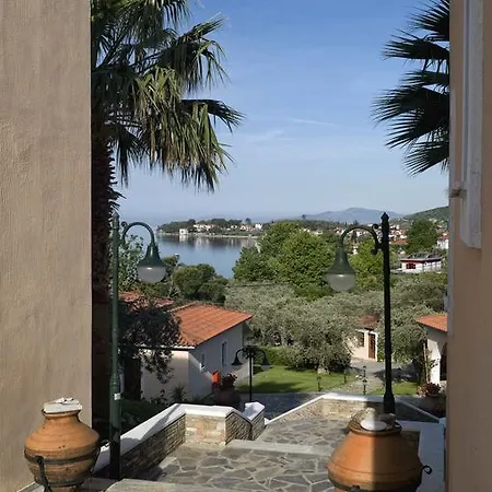 Hotel apartamentowy Sikia Kato Gatzea
